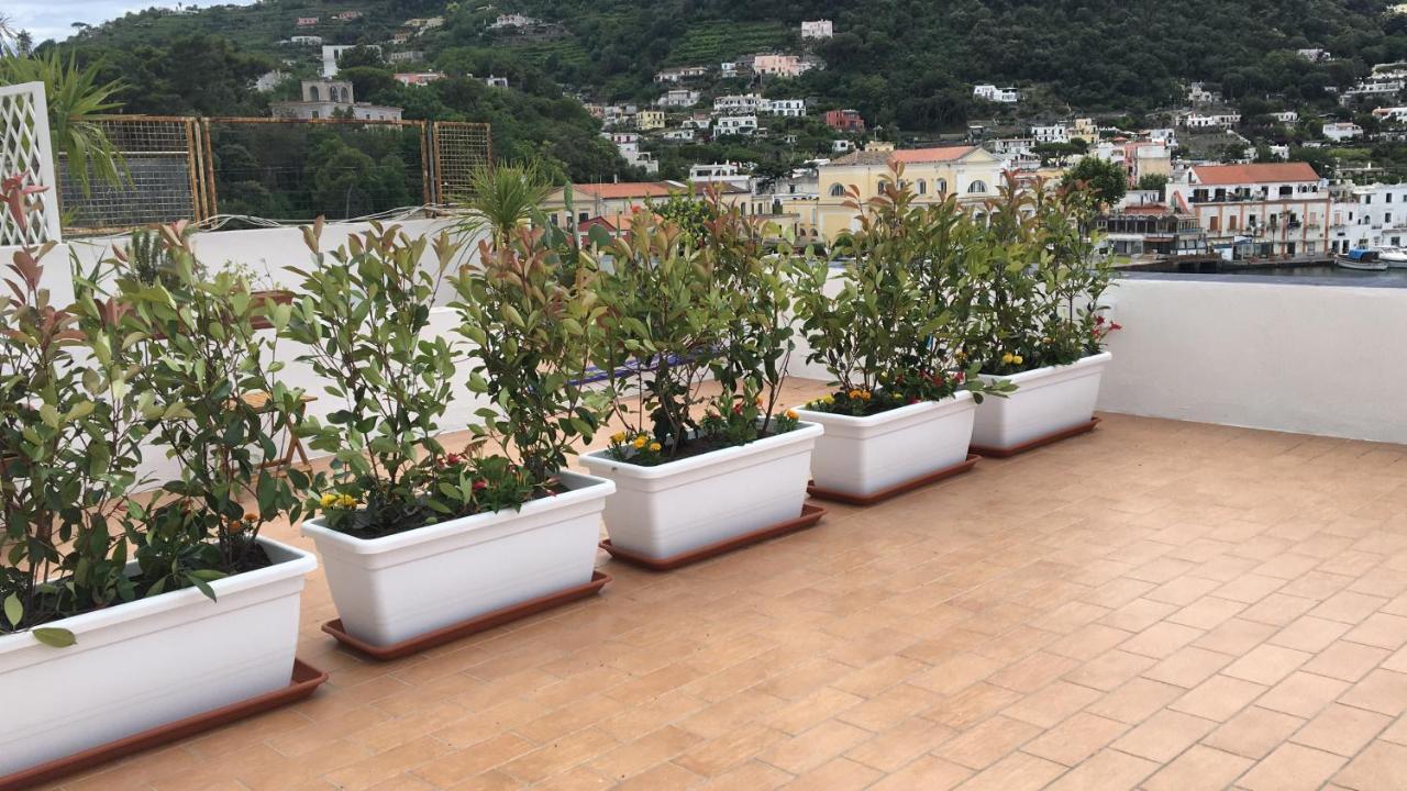 Panorama Da Cartolina Apartamento Ísquia Exterior foto